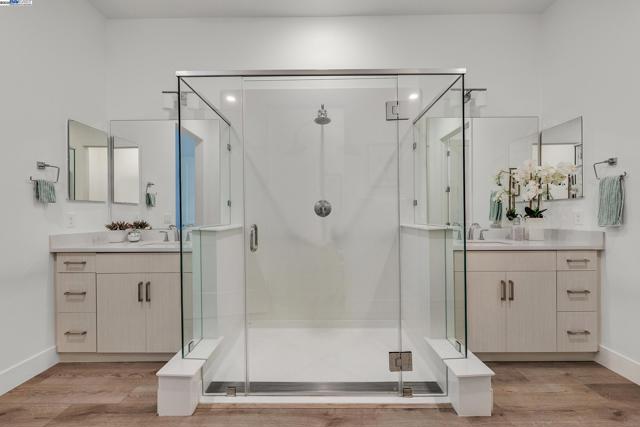 45158 Tom Blalock St, Fremont CA: https://media.crmls.org/mediaz/04b9ef99-9721-4dd7-ad20-2b8a28841eca.jpg