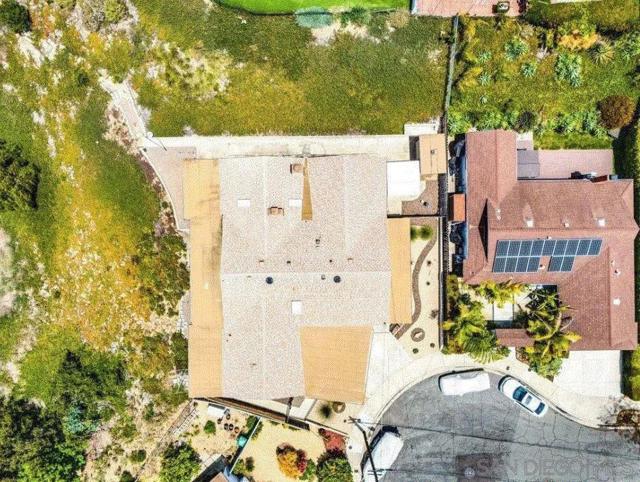 8232 Polizzi Pl, San Diego CA: https://media.crmls.org/mediaz/04ba693f-1f9b-408d-a2be-233f68363eea.jpg