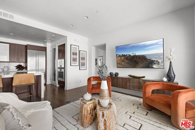 Image 6 of 41 For 12698 Sandhill Lane 1