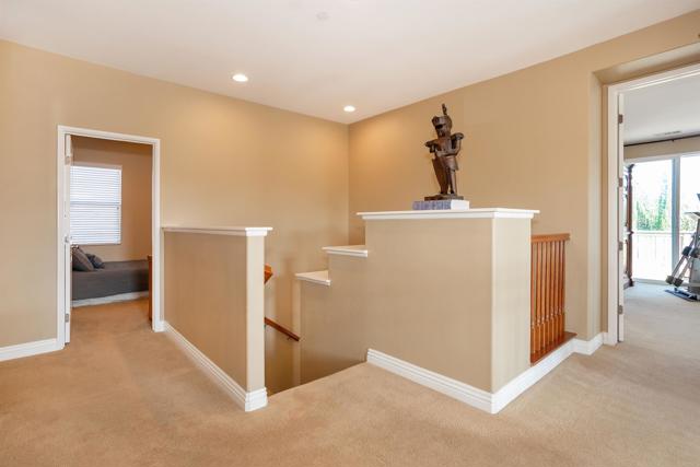 Detail Gallery Image 24 of 68 For 3753 Bergen Peak Pl, Carlsbad,  CA 92010 - 4 Beds | 3/1 Baths