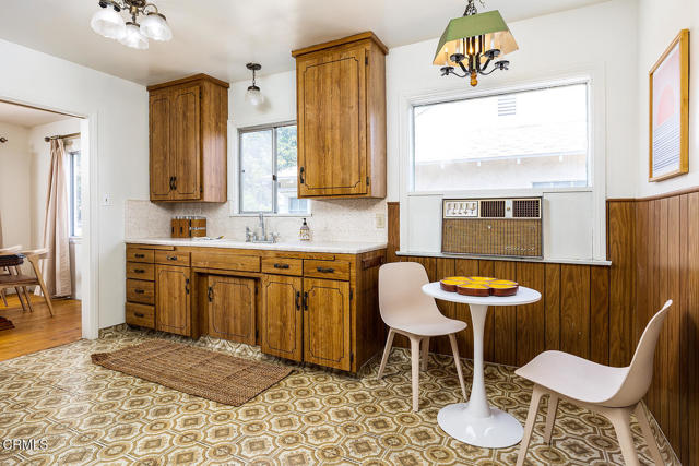 Detail Gallery Image 13 of 32 For 2614 Mary St, La Crescenta,  CA 91214 - 2 Beds | 1/1 Baths