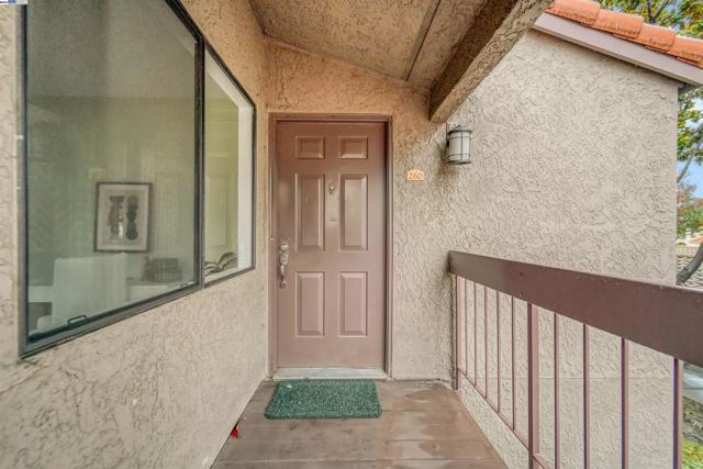 Image 6 of 60 For 2250 Monroe St  260