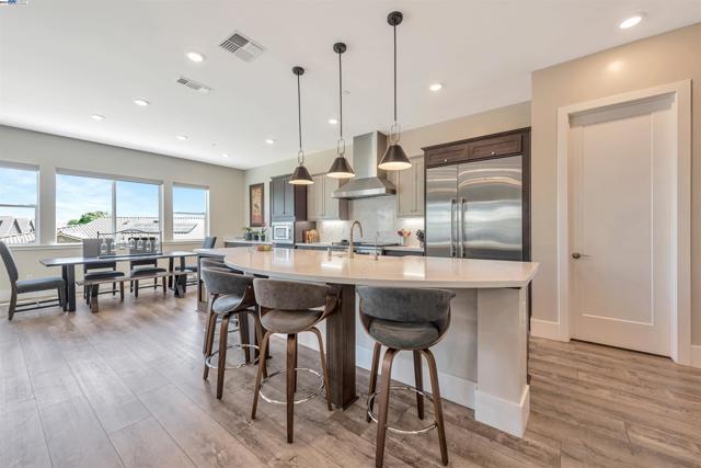 Image 13 of 38 For 17932 Vintner Ct