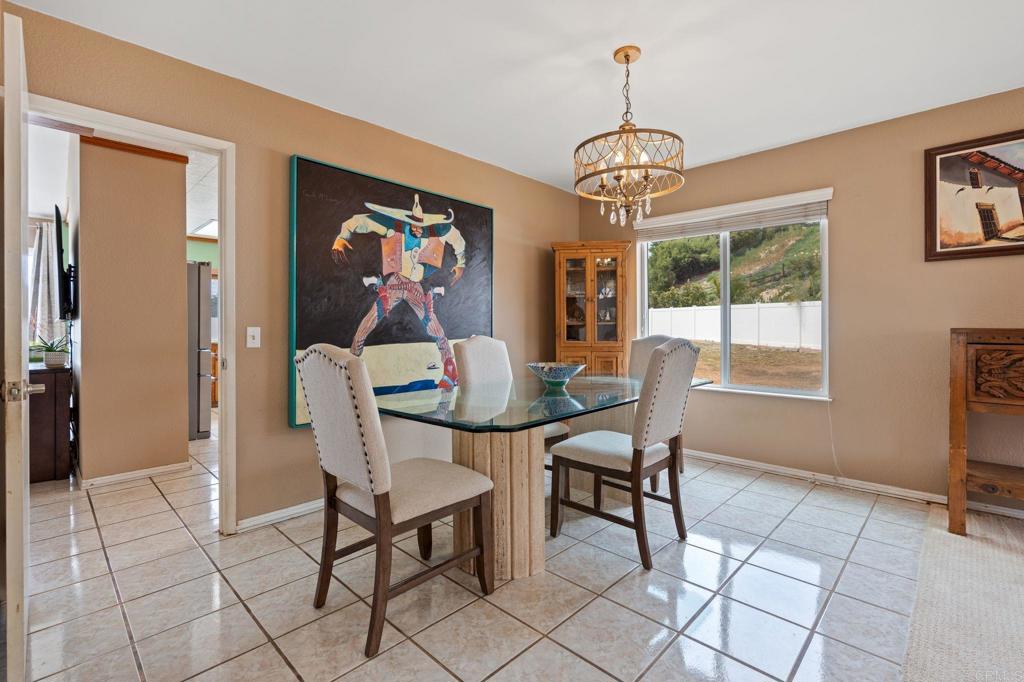 2002 Ladera Ct