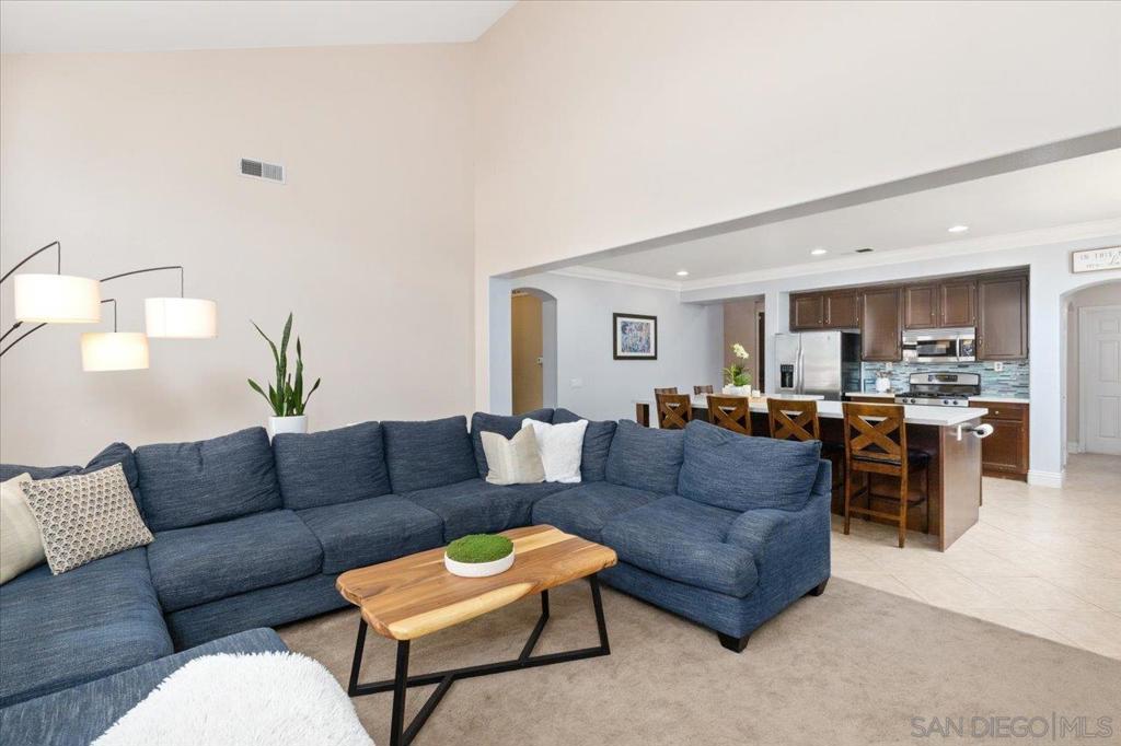 218 Falcon Pl - photo 12