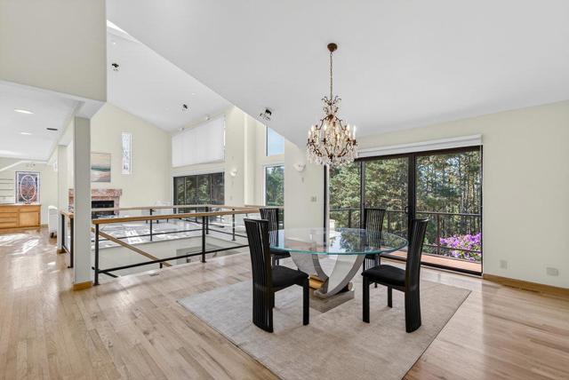 4051 Los Altos Drive, Pebble Beach CA: https://media.crmls.org/mediaz/04c2be66-a9eb-4e0e-9e1e-0c7c3344a307.jpg