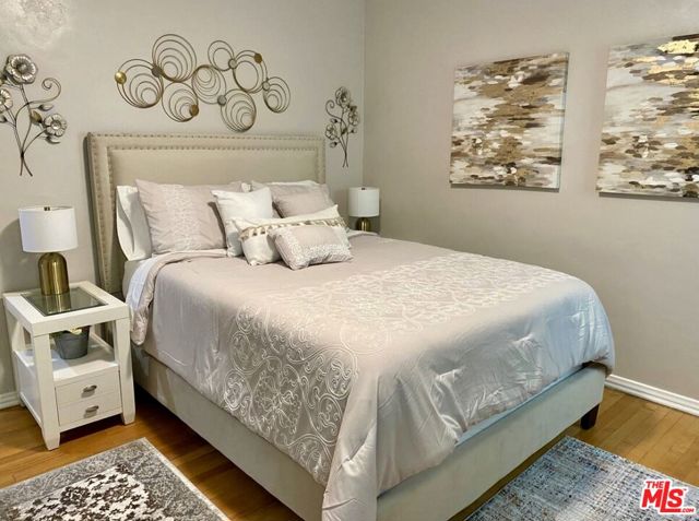 5944 Irvine Avenue, North Hollywood CA: https://media.crmls.org/mediaz/04c321e9-065e-4cf4-bbd7-ba72ad944193.jpg