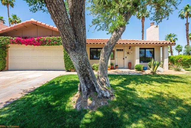 41955 Largo, Palm Desert CA: https://media.crmls.org/mediaz/04c3a300-595a-44b1-aac7-0b7482e43b99.jpg