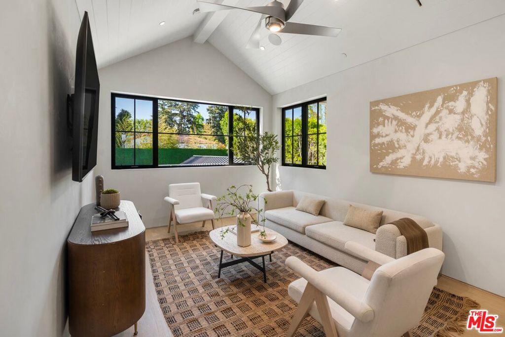 MLS #25600081 image #14