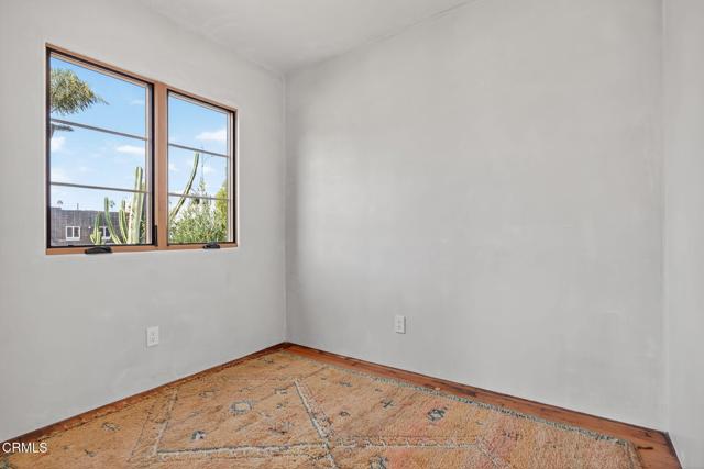 Detail Gallery Image 12 of 49 For 622 South Evergreen Drive Dr, Ventura,  CA 93003 - 2 Beds | 2 Baths