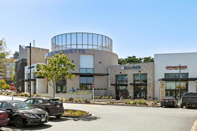 1 Appian Way, South San Francisco CA: https://media.crmls.org/mediaz/04c45a04-3b70-4254-be7c-d104fbc18f8c.jpg