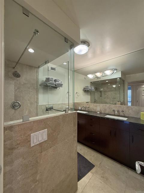 1770 Avenida del Mundo, Coronado CA: https://media.crmls.org/mediaz/04c4c18c-fbb6-4ff5-a856-098c07a303fb.jpg