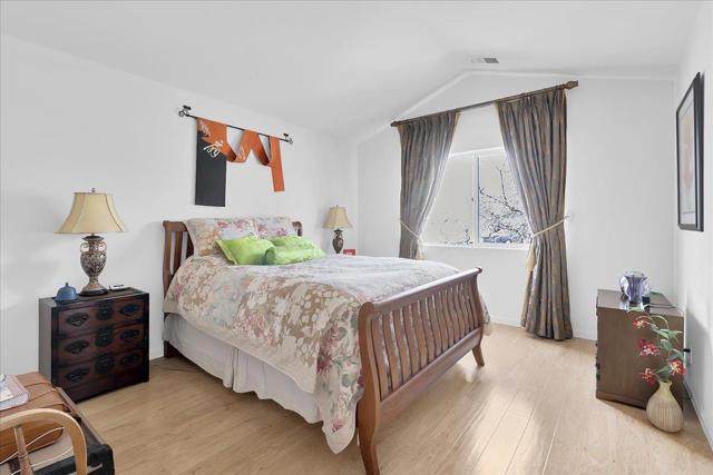 1898 Bradbury Street, Salinas CA: https://media.crmls.org/mediaz/04c597cd-93c0-41c2-b152-6ace6091fb55.jpg