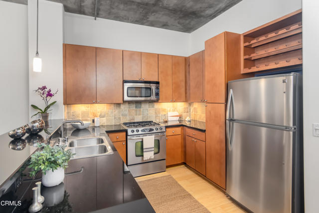 Detail Gallery Image 7 of 23 For 840 E Green St #127,  Pasadena,  CA 91101 - 1 Beds | 1 Baths