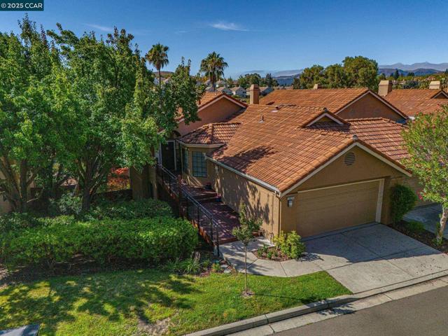 3019 Tahoe Pl, San Ramon CA: https://media.crmls.org/mediaz/04c6a702-b27c-4331-bd13-c430abfff79a.jpg
