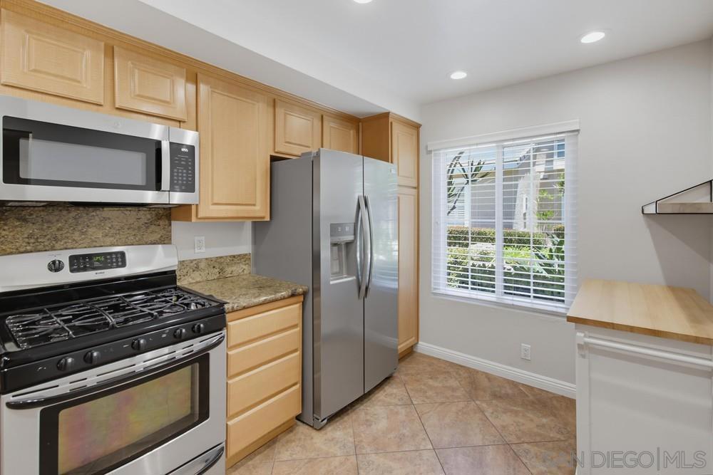 3614 Caminito Carmel Lndg - photo 10