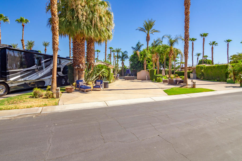 80501 Avenue 48 #14