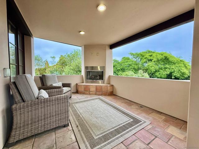 14911 Encendido, San Diego CA: https://media.crmls.org/mediaz/04c86ffd-af4e-4c8b-a422-7189d9c9d523.jpg