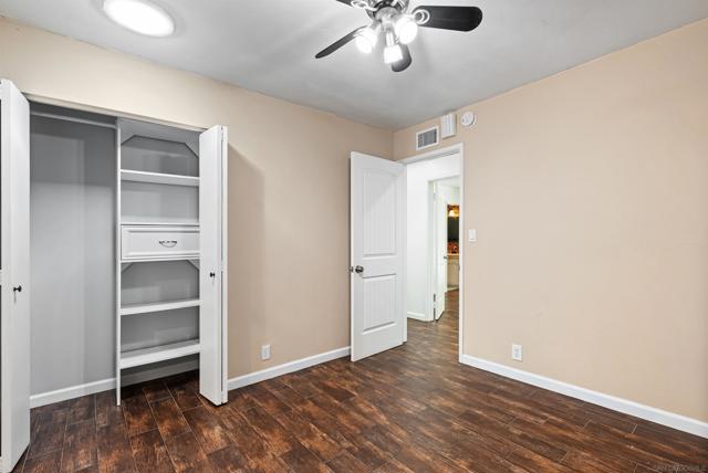 4201 Avenida Gregory, Spring Valley CA: https://media.crmls.org/mediaz/04c9166a-a2d7-4cf9-94ca-935754ad8a62.jpg