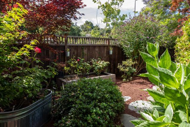 539 Bay Road, Menlo Park CA: https://media.crmls.org/mediaz/04ca2833-1bf9-4ab5-934e-40e5c5bc0015.jpg