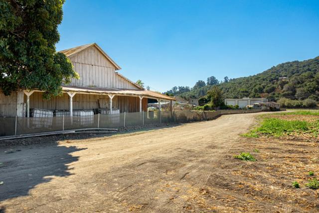138 San Miguel Canyon Road, Royal Oaks CA: https://media.crmls.org/mediaz/04cbf4e0-4e82-42e1-80d6-12bd6be93514.jpg