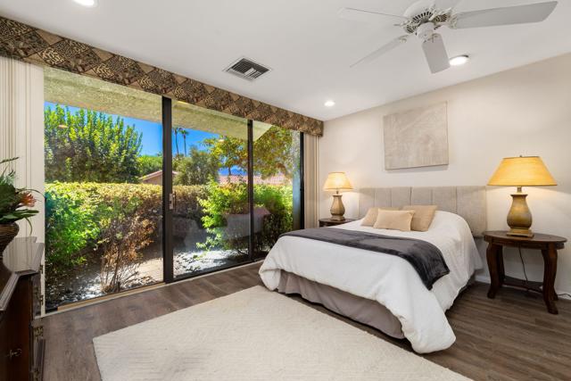 140 Columbia Drive, Rancho Mirage CA: https://media.crmls.org/mediaz/04cc42c4-6282-4bf9-a45c-6809bb4cacf2.jpg