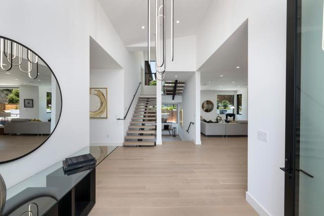 3964 Jefferson Avenue, Redwood City CA: https://media.crmls.org/mediaz/04cd0655-6e83-486e-b9a5-4749e302144e.jpg