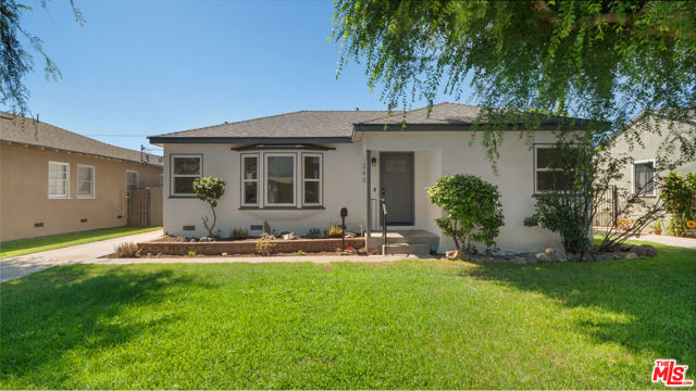 240 W El Sur Street, Monrovia CA: https://media.crmls.org/mediaz/04ce38d3-076c-4a81-b3cd-ebf1101629e1.jpg