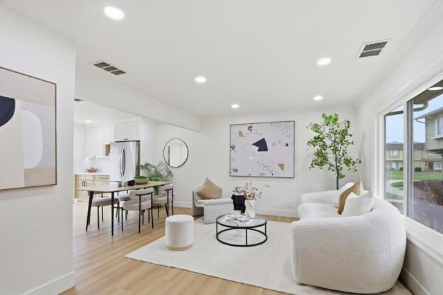 2672 Salome Ct, San Jose CA: https://media.crmls.org/mediaz/04ceeb0f-c092-4a43-90b0-f5a620673dcf.jpg