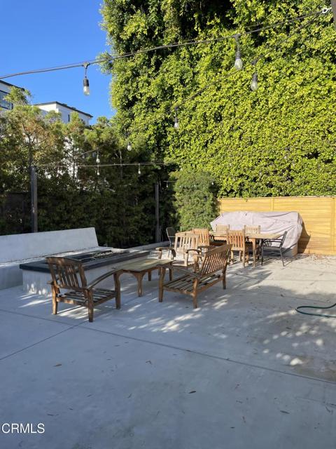 Detail Gallery Image 11 of 11 For 1144 Cornwall Ln, Ventura,  CA 93001 - 2 Beds | 2 Baths