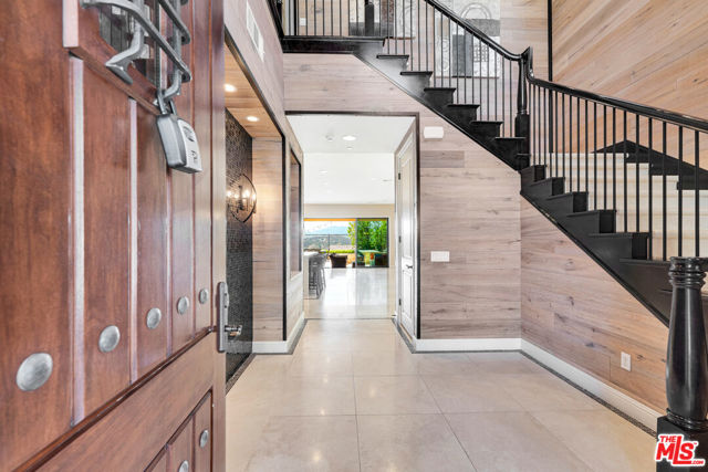 11945 Mirabel Way, Porter Ranch CA: https://media.crmls.org/mediaz/04cf7921-ee3d-44ec-a2b6-d263e60f4380.jpg