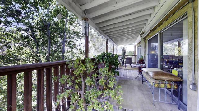405 Mission Road, Glendale CA: https://media.crmls.org/mediaz/04cfb3f0-89e0-4cf0-919b-fa0b52052595.jpg