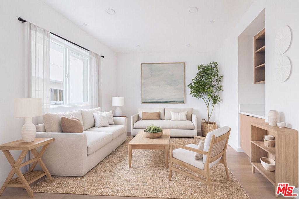 14606 Sylvan Street #503