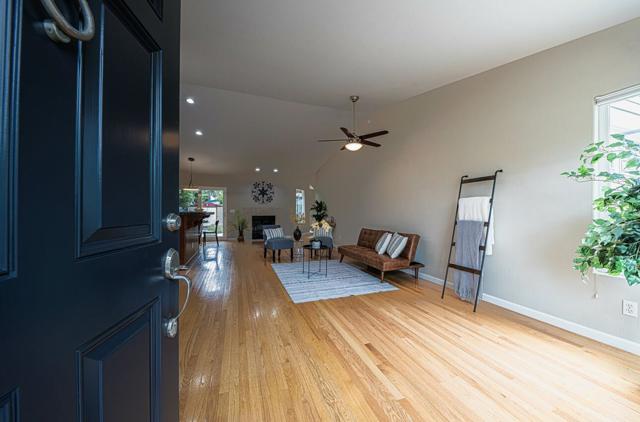 361 Hannon Avenue, Monterey CA: https://media.crmls.org/mediaz/04d2350e-cf8d-4ec7-ae2f-02a51bd7887a.jpg