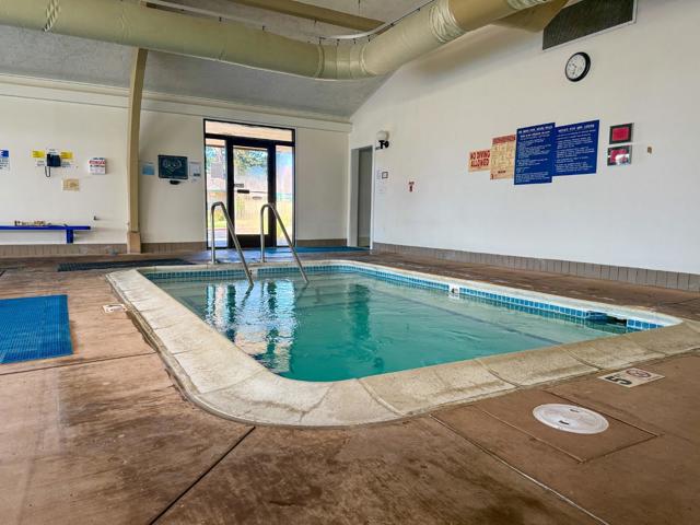 64 Del Mesa Carmel, Carmel CA: https://media.crmls.org/mediaz/04d2da28-13ed-4752-bd4d-dd7b34cab10b.jpg