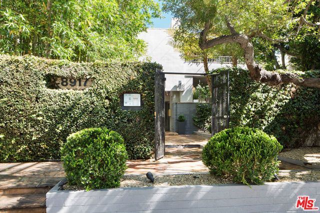 8917 W Cynthia Street, West Hollywood CA: https://media.crmls.org/mediaz/04d58741-656a-45ff-bd9c-0eb8010df43d.jpg