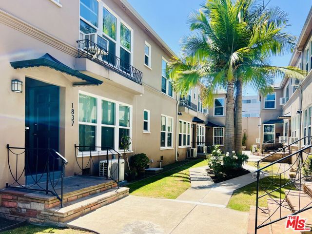 1839 N NORMANDIE Avenue, Los Angeles CA: https://media.crmls.org/mediaz/04d76d1b-5f61-4a6b-a76f-1ddc4d89337e.jpg