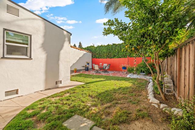 1071 Merle Avenue, San Jose CA: https://media.crmls.org/mediaz/04d85529-eba9-4341-8b1b-40773504a662.jpg