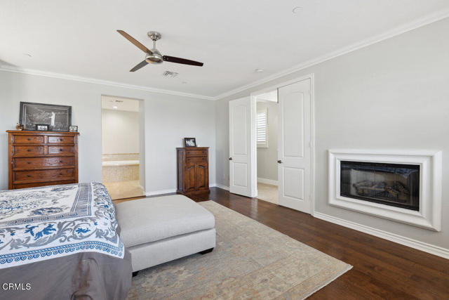 4111 Adriatic Street, Oxnard CA: https://media.crmls.org/mediaz/04da6cf0-d701-4dc4-b25d-b13b90f4142a.jpg