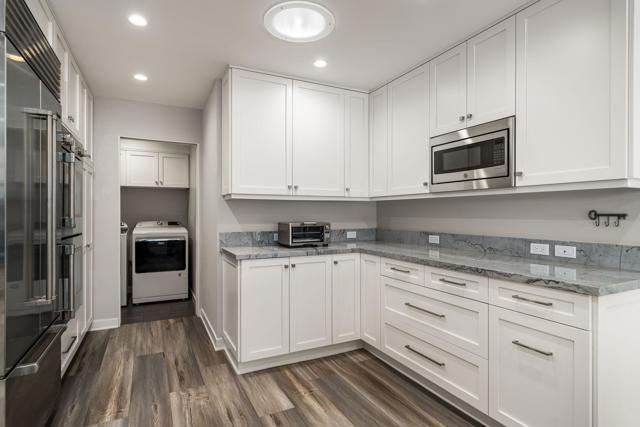 314 Forest Hills Drive, Rancho Mirage CA: https://media.crmls.org/mediaz/04db42c7-9e39-496e-b707-534166cfd8fd.jpg