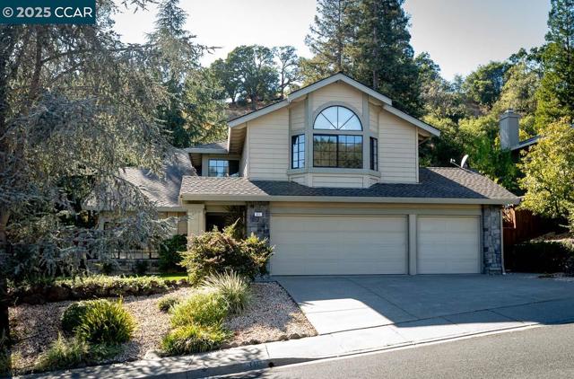 311 Valley High Dr, Pleasant Hill CA: https://media.crmls.org/mediaz/04e089dd-3d5c-4006-9bf9-6535ba131d2b.jpg