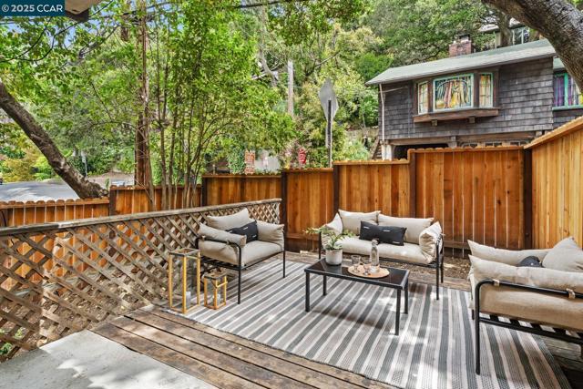 2 Panoramic Way, Berkeley CA: https://media.crmls.org/mediaz/04e12d0e-9cdc-4123-9608-c05d713ac93e.jpg