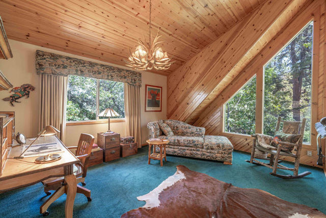 1307 Pigeon Road, Big Bear CA: https://media.crmls.org/mediaz/04e2f3f0-79fc-4c7c-aba7-883b335c9882.jpg