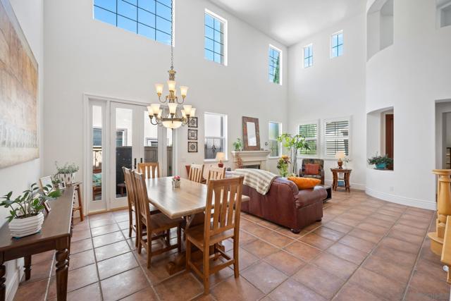 3243 Avenida Aragon, Carlsbad CA: https://media.crmls.org/mediaz/04e4fba2-70b7-4c1e-80b7-b24bf85d1803.jpg