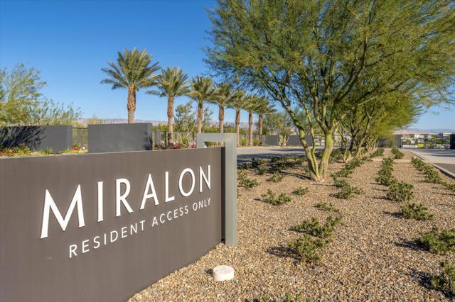 781 Fountain Drive, Palm Springs CA: https://media.crmls.org/mediaz/04e50f28-30ec-475c-8ad6-bc572799eda0.jpg