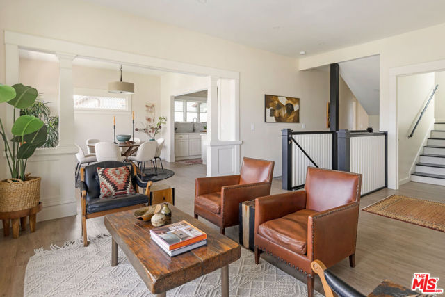 844 E Kensington Road, Los Angeles CA: https://media.crmls.org/mediaz/04e51c42-d766-4a30-b811-d64840676605.jpg