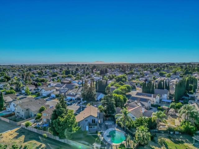 3706 Leilani Lane, Stockton CA: https://media.crmls.org/mediaz/04e54e3d-5ddc-436c-9d41-3888ba6cf757.jpg