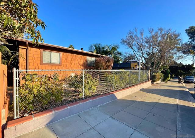 4573 Massachusetts St, San Diego, California 92116, ,Multi-Family,For Sale,Massachusetts St,240028961SD