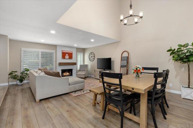 1977 Country Grove Lane, Encinitas CA: https://media.crmls.org/mediaz/04e6188a-1cba-4e35-9a2a-aff4b33a7862.jpg
