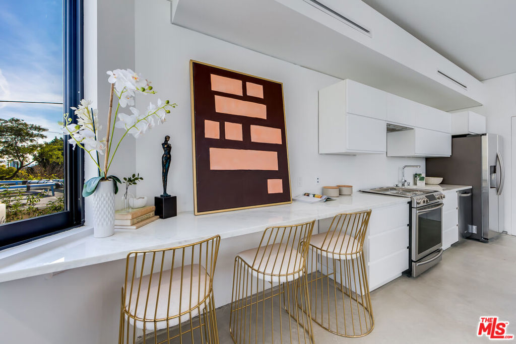 MLS #25613381 image #9